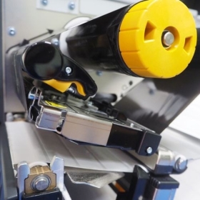 Khắc Phục Lỗi Media Out Trên Máy In Zebra ZT411 Khắc Phục Lỗi Media Out Trên Máy In Zebra ZT411